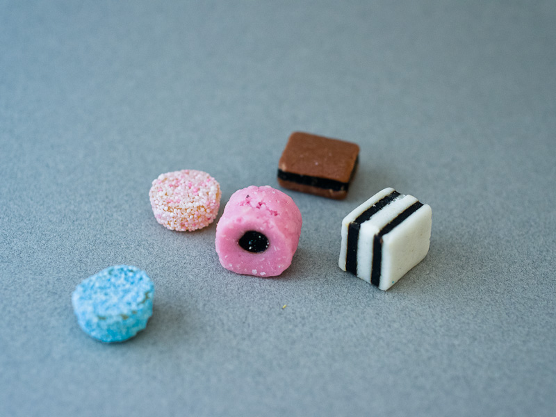 Bonbons anglais à la réglisse, de la marque Bassett's © Camille Oger