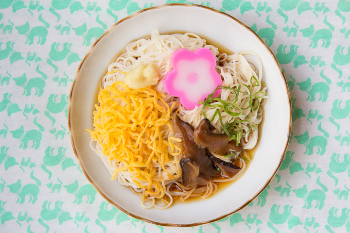 Somen au shiitake et kinshi tamago © Camille Oger Somen au shiitake et kinshi tamago © Camille Oger
